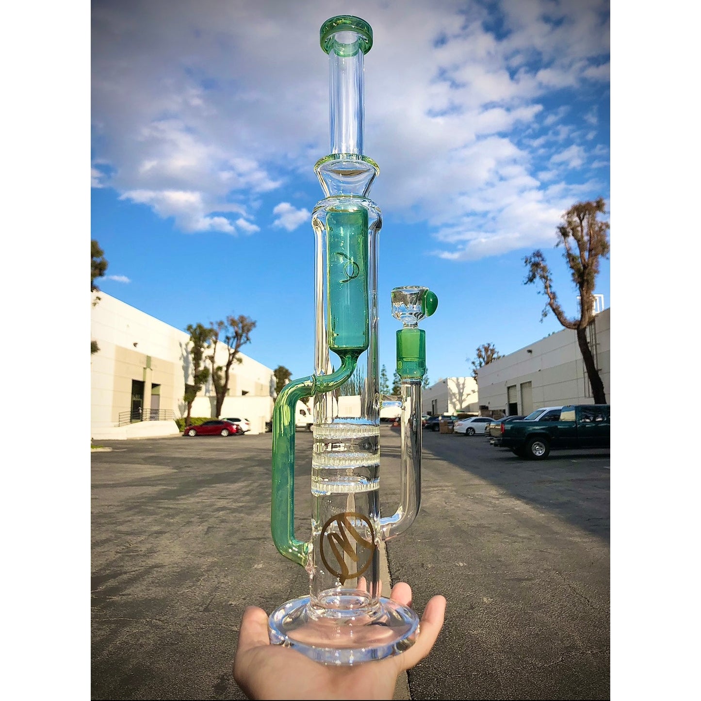 Monark 18” Triple honey comb Insycler waterpipe.